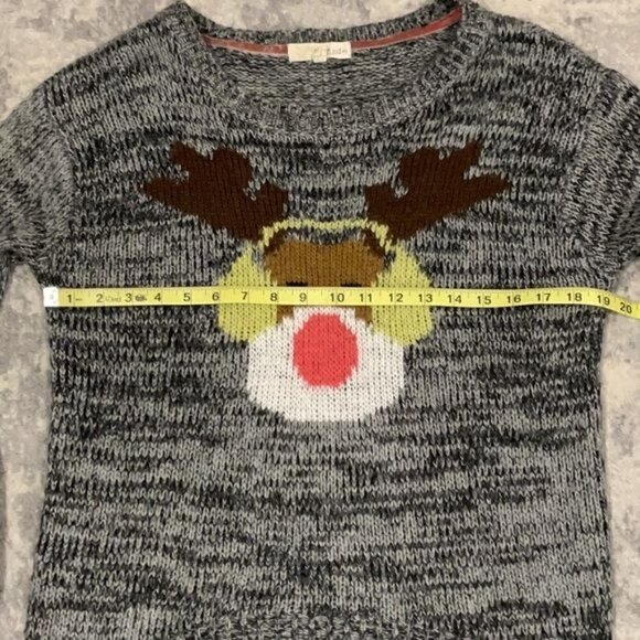 Rewind Cute Ugly Christmas Knit Sweater with a Reindeer Wearing Headphones Sz M - Picture 7 of 10